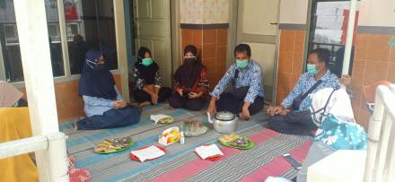 RAPAT SOSIALISASI PERSIAPAN POSKESWA ( POSYANDU KESEHATAN JIWA )